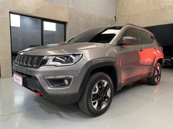 JEEP COMPASS 2.0 16V DIESEL TRAILHAWK 4X4 AUTOMÁTICO JEEP COMPASS 2.0 16V DIESEL TRAILHAWK 4X4 AUTOMÁTICO